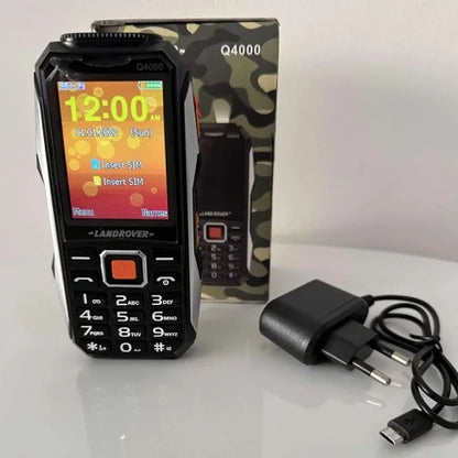 LAND ROVER Q4000 – MOĆAN TELEFON SA POWER BANK FUNKCIJOM!